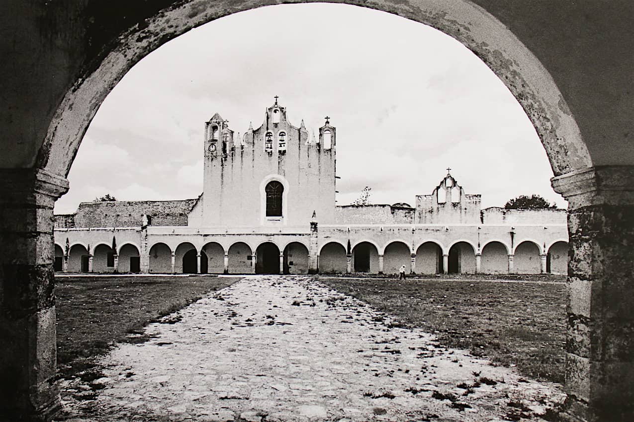 Common College. Izamal Arch